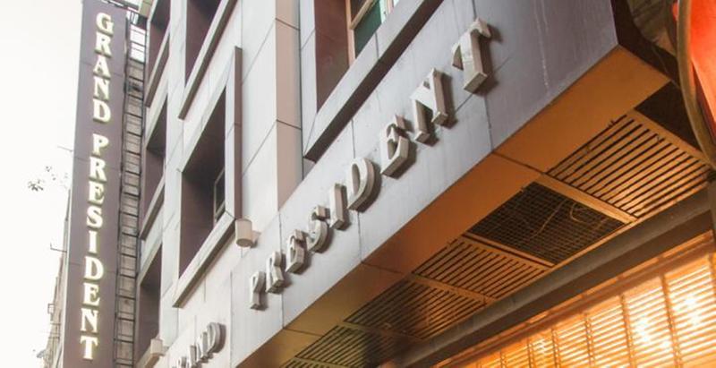 Grand President Hotel Delhi  Exterior photo